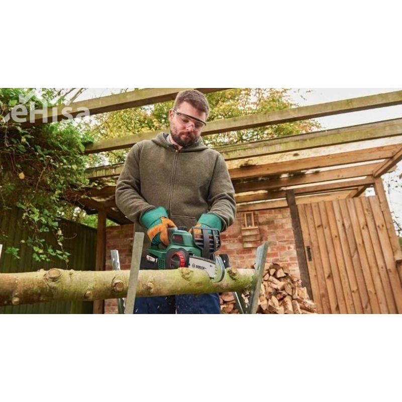 Akumulatorska verižna žaga UniversalChain 18 z baterijo in polnilcem BOSCH 06008B8000